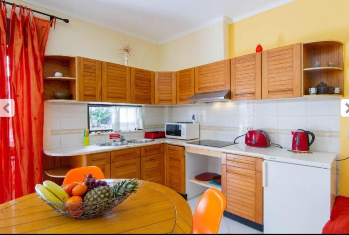 3 Min Walking To Peneco Beach Albufeira , Apart + Pool + Wifi ภายนอก รูปภาพ